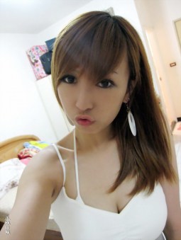 Truyen 18+ Chiec nhan va duong vat