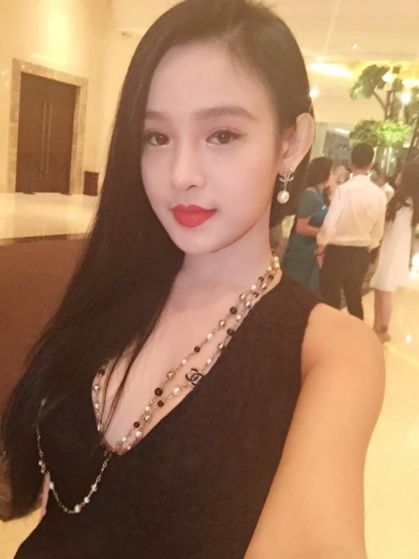 Truyen 18+ co phim nang dau bo chong cung suong